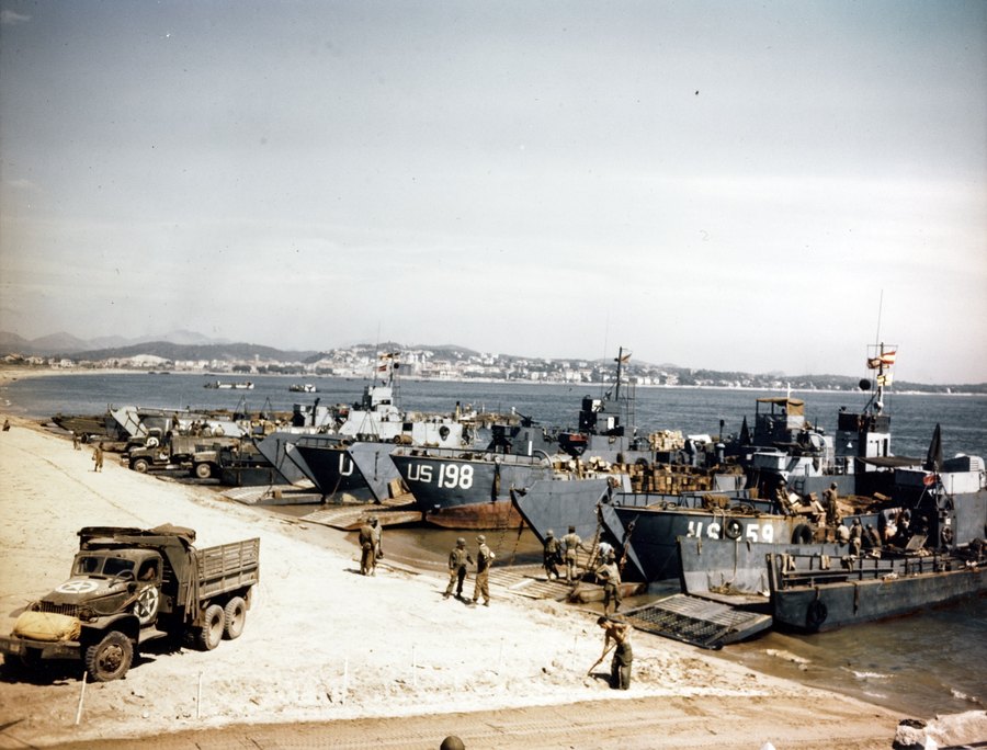 US troops come ashore during Operation Dragoon, the August 1944 Allied invasion of southern France where Audie Murphy earned the Distinguished Service Cross