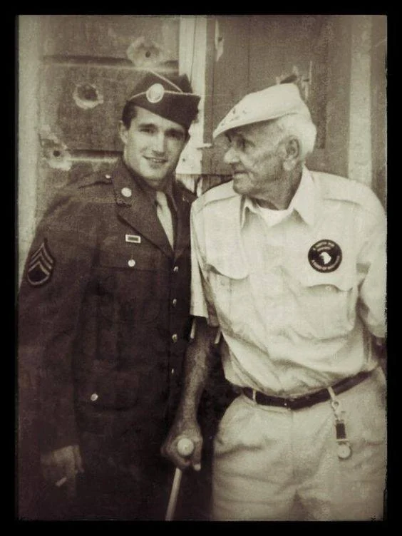 Actor Frank John Hughes with the real Bill Guarnere, the man he played in Band of Brothers