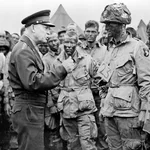 Band of Brothers Cast: Every Actor and the Real Soldier They Played