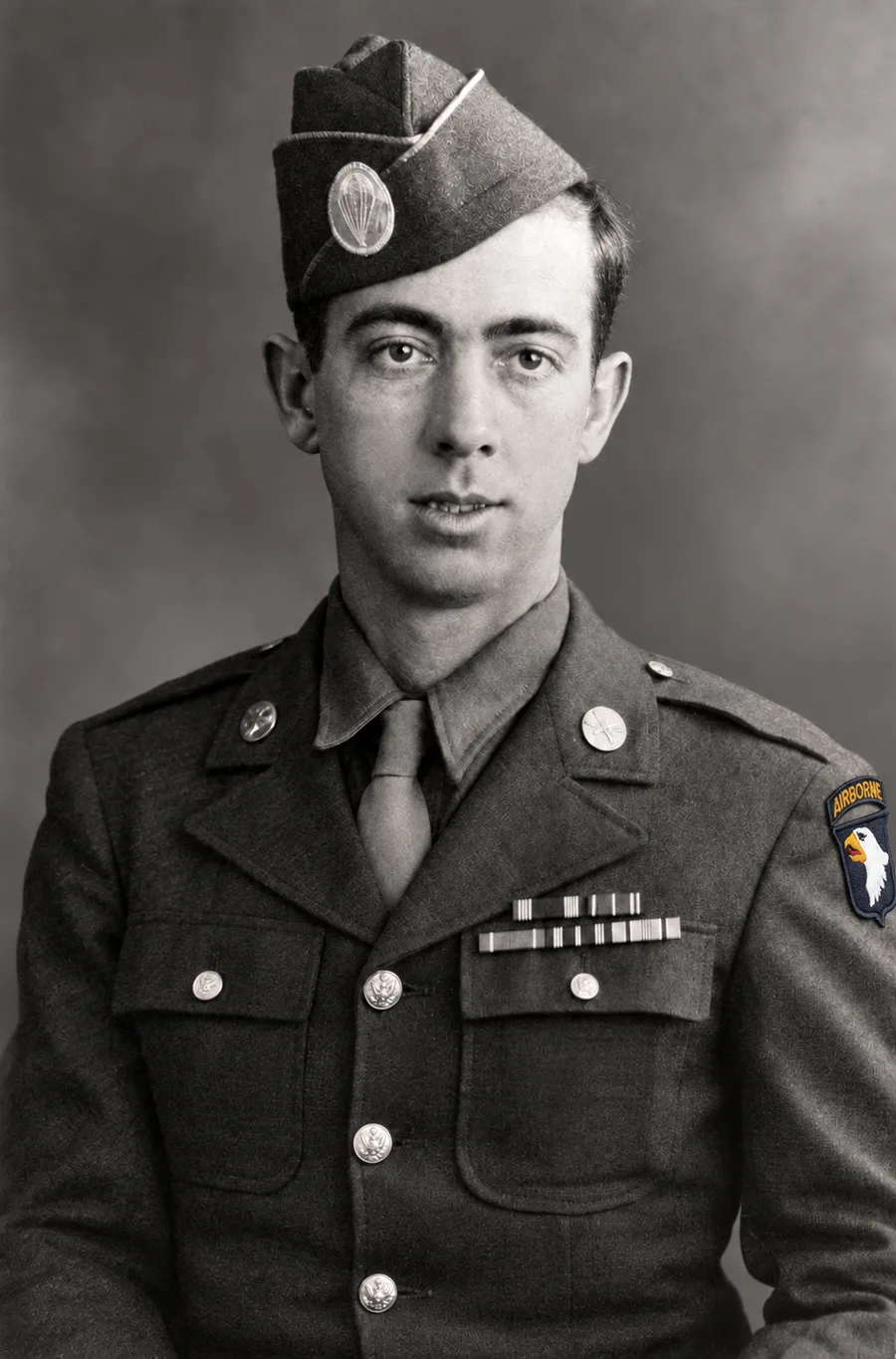 Darrell Shifty Powers, Easy Company sharpshooter, in dress uniform with 101st Airborne patch